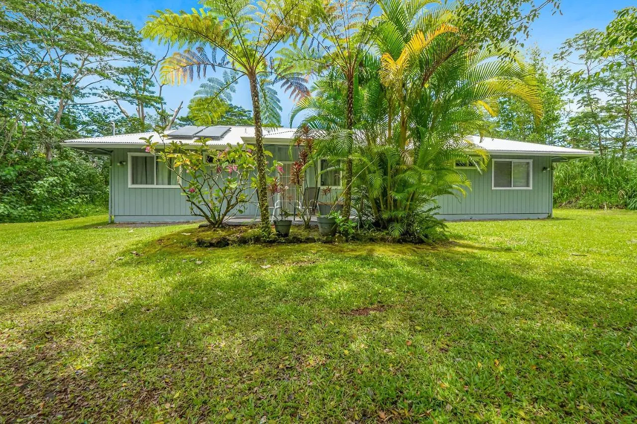 Holiday home Hale Olena Ohana | 31+ Day Rental Keaau