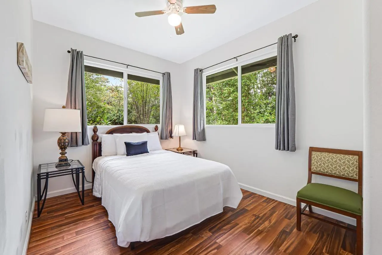 Holiday home Hale Olena Ohana | 31+ Day Rental Keaau